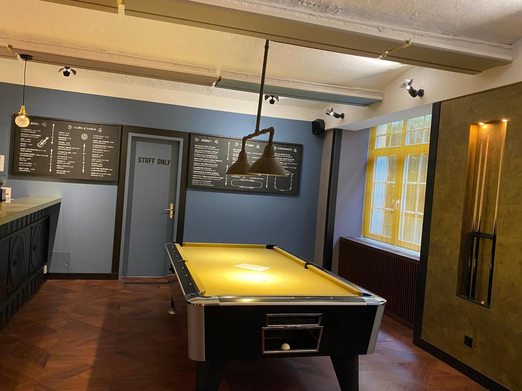 Singer109 Hostel, & *