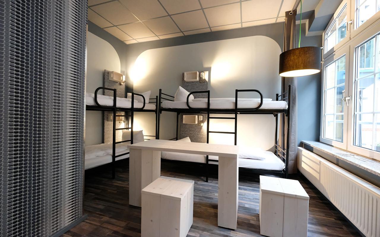 Singer109 Hostel, & Hostel *
